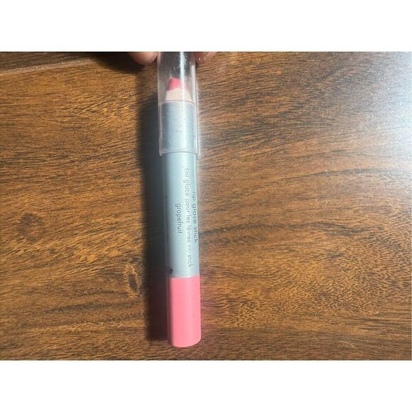 Stila Lip Glaze crayon in Grapefruit - Picture 2 of 3